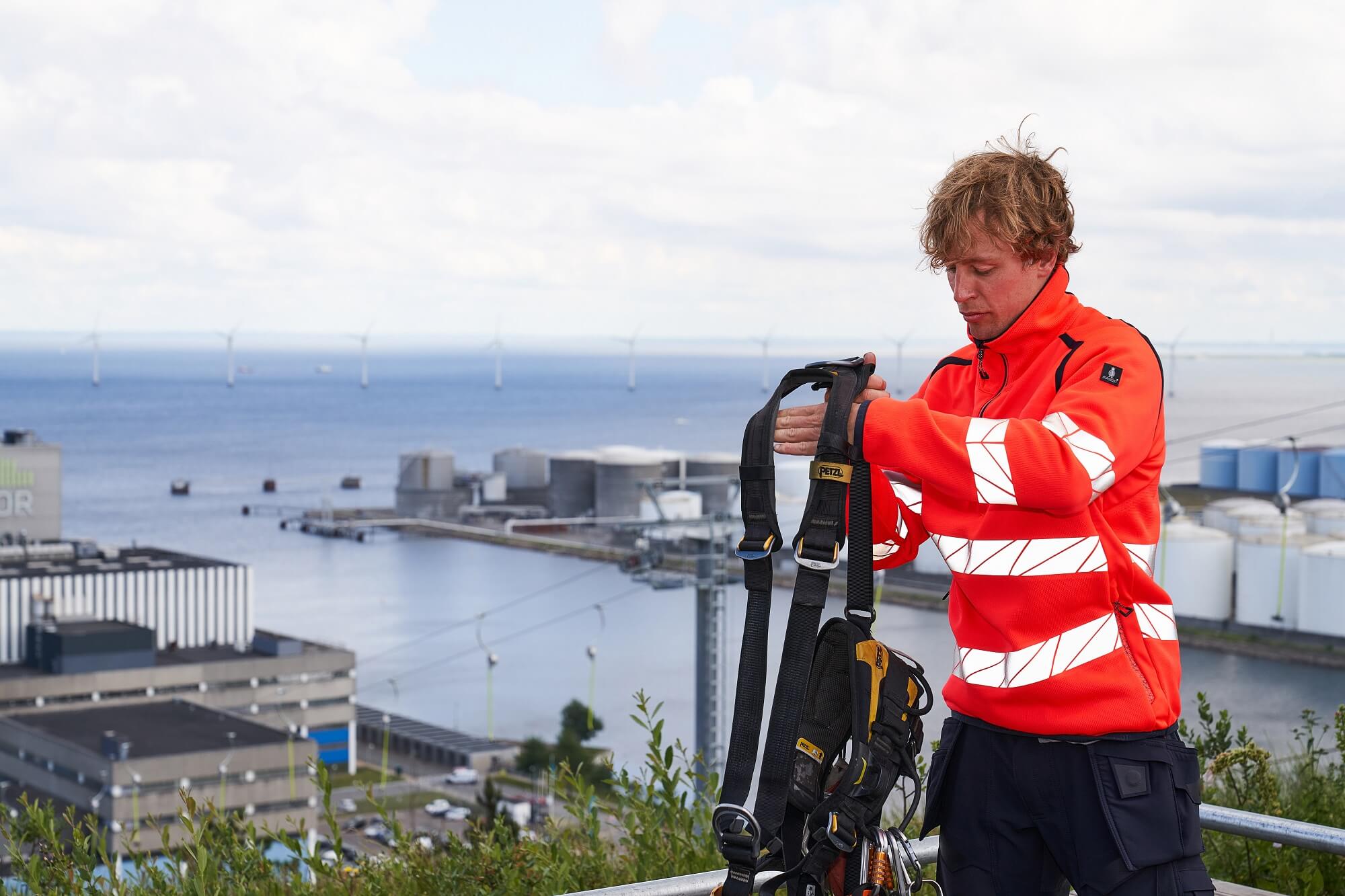 901EFAB73A934D009913C0F550F44D9E-de